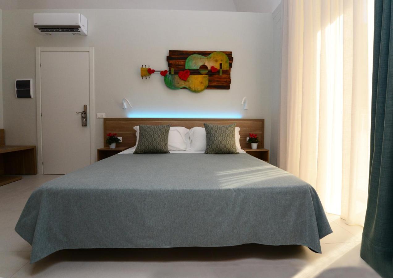 Dimora Del Cuore Guest House In Centro Vieste Exterior foto
